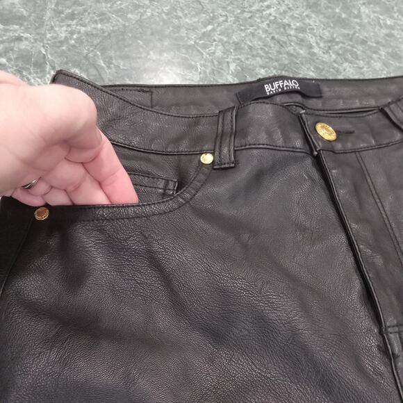 Buffalo David Bitton Women's Ankle Zip Mid Rise Skinny Faux Leather Pants 28 EUC - Picture 5 of 12